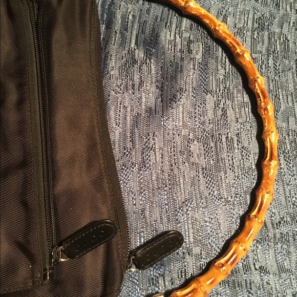 AWESOME AUTHENTIC GUCCI BAG IN GOOD PRE-LOVED CONDITION🔥🔥🤗 - Picture 4 of 9